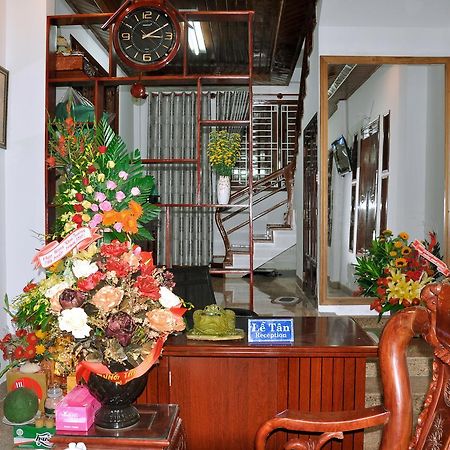 Ngoc Tung Mini Hotel Hue Exterior foto