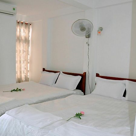Ngoc Tung Mini Hotel Hue Exterior foto
