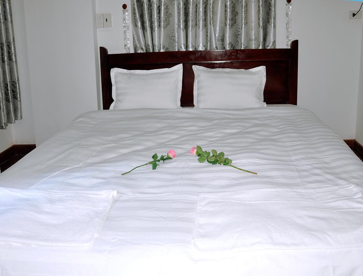 Ngoc Tung Mini Hotel Hue Exterior foto